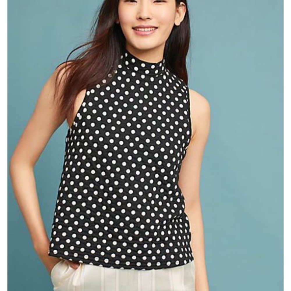 Adorable Polka-dot mock neck sleeveless top!